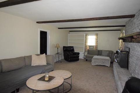 11 Memorial Dr, Orange, MA 01364 photo 15