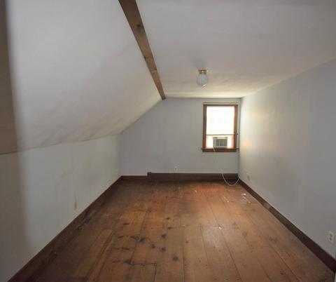 11 Memorial Dr, Orange, MA 01364 photo 22