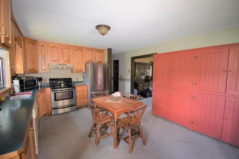 11 Memorial Dr, Orange, MA 01364 photo 7