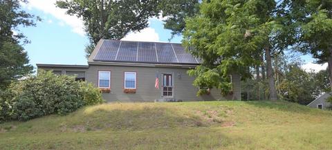 11 Memorial Dr, Orange, MA 01364 photo 1