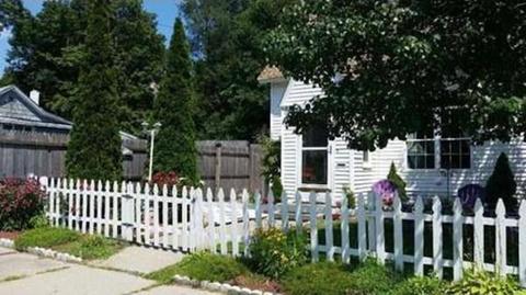 145 Barber, Springfield, MA 01109 photo 6