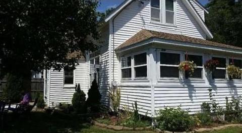 145 Barber, Springfield, MA 01109 photo 3