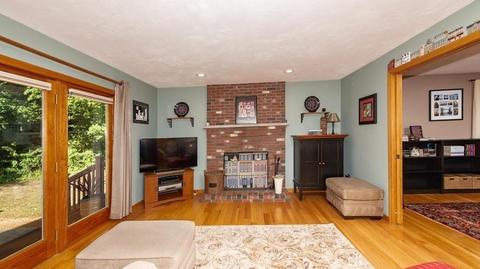535 Elm St E, Raynham, MA 02767 photo 6