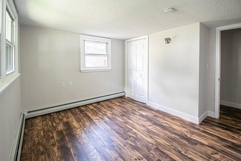 169 Hampden St, Springfield, MA 01151 photo 9