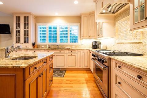 30 Flat Pond Cir, Mashpee, MA 02649 photo 10