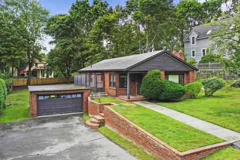 42 Robert Rd, Marblehead, MA 01945 photo 1