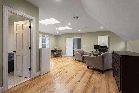84 Forest St, Stoneham, MA 02180 photo 31