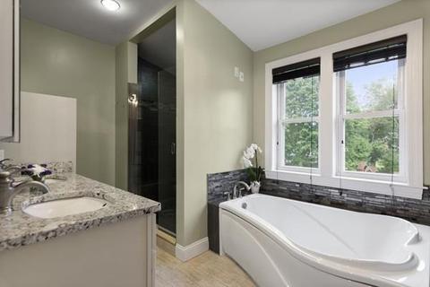84 Forest St, Stoneham, MA 02180 photo 32