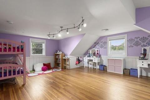 84 Forest St, Stoneham, MA 02180 photo 23