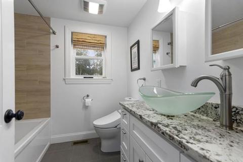 84 Forest St, Stoneham, MA 02180 photo 20