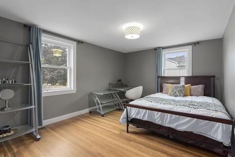 84 Forest St, Stoneham, MA 02180 photo 19