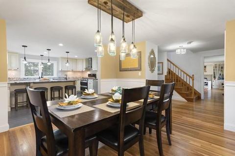 84 Forest St, Stoneham, MA 02180 photo 16