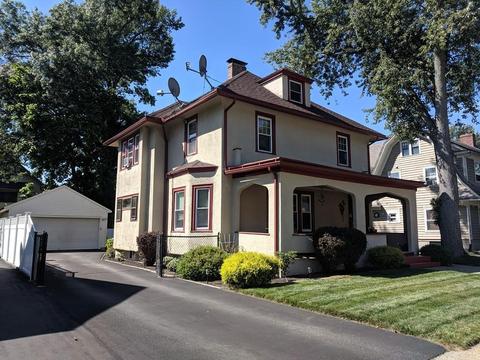32 Eton St, Springfield, MA 01108 photo 2