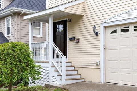 23 Everett Ave, Providence, RI 02906 photo 4