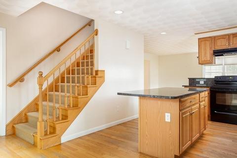 23 Everett Ave, Providence, RI 02906 photo 15