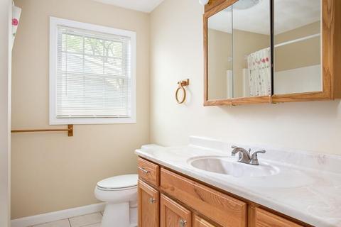 23 Everett Ave, Providence, RI 02906 photo 25