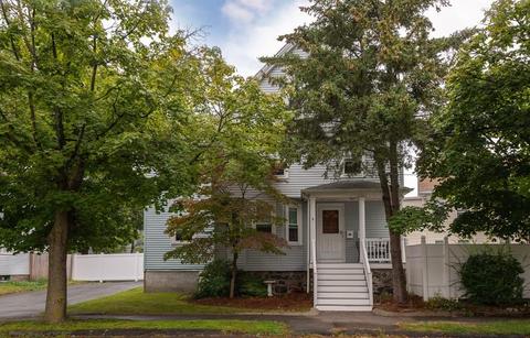 5 Jackson St, Saugus, MA 01906 photo 1