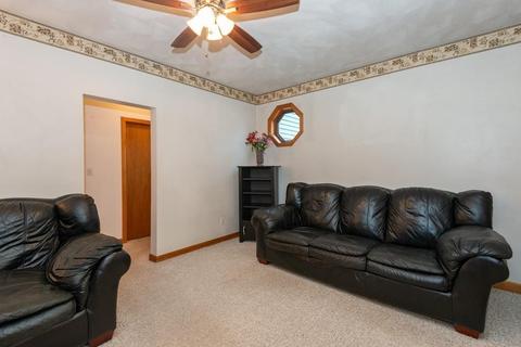 5 Jackson St, Saugus, MA 01906 photo 8