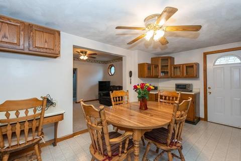 5 Jackson St, Saugus, MA 01906 photo 7