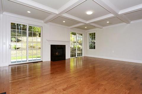 81 Emerson Rd, Wellesley, MA 02481 photo 10
