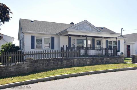 137 Sevigny St, Fall River, MA 02723 photo 1