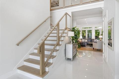 87 Levbert Rd, Newton, MA 02459 photo 4
