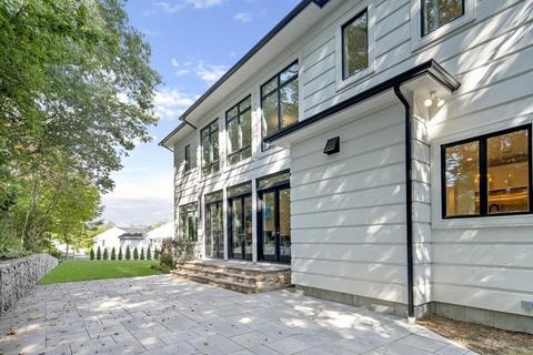 87 Levbert Rd, Newton, MA 02459 photo 32