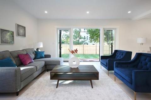 38 Gorham Ave, Brookline, MA 02445 photo 10