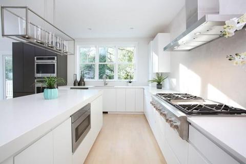38 Gorham Ave, Brookline, MA 02445 photo 6