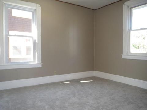 22 Ashmont St, Springfield, MA 01108 photo 19