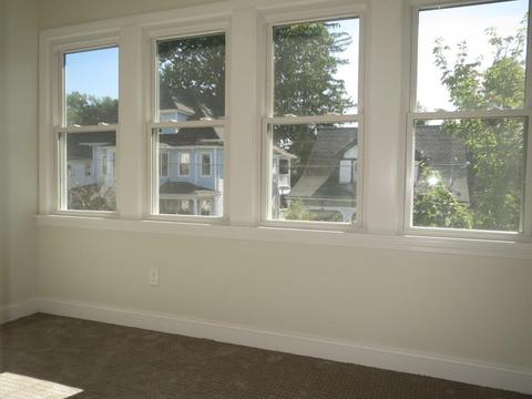 22 Ashmont St, Springfield, MA 01108 photo 15