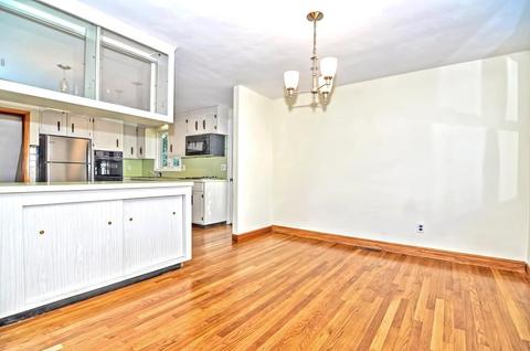 36 Chickering Rd, Dedham, MA 02026 photo 6