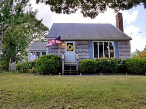 10 Gitche Gumee Rd, Wareham, MA 02532 photo 2