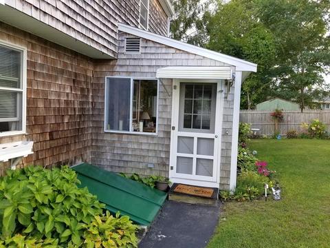 10 Gitche Gumee Rd, Wareham, MA 02532 photo 8