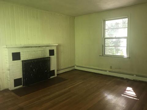 206 Spring St, Northampton, MA 01062 photo 5