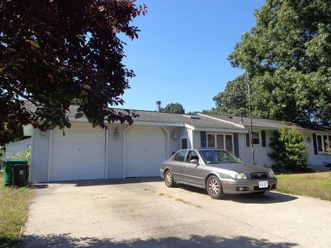 139 Casey Dr, Chicopee, MA 01020 photo 1