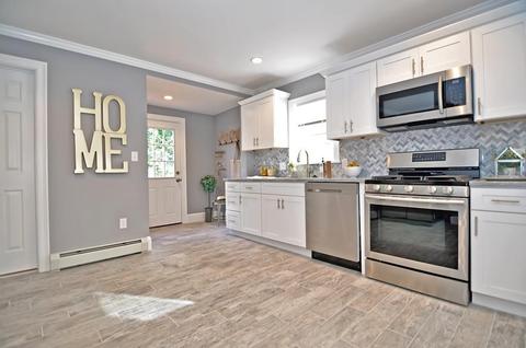 17 Eastern Ave #1, Gloucester, MA 01930 photo 5
