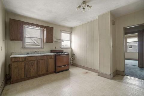 16 Prospect St, Everett, MA 02149 photo 29