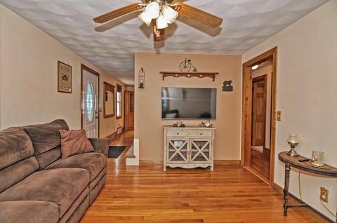 25 Maple St, Warren, RI 02885 photo 9