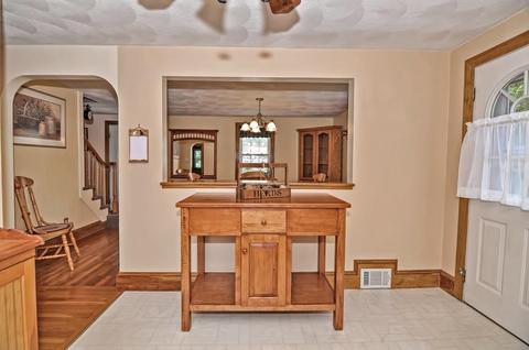 25 Maple St, Warren, RI 02885 photo 6
