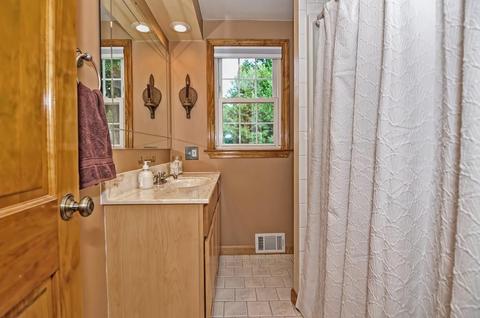 25 Maple St, Warren, RI 02885 photo 14