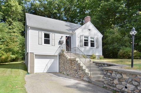 138 Ararat St, Worcester, MA 01606 photo 2