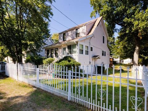 6 Bartlett Rd, Randolph, MA 02368 photo 2