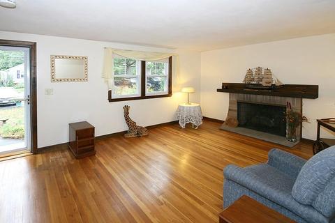 9 E Garfield Ave, Beverly, MA 01915 photo 4