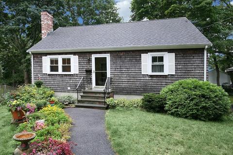9 E Garfield Ave, Beverly, MA 01915 photo 1