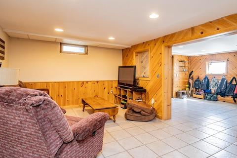 119 Mildred Ave, Springfield, MA 01104 photo 13