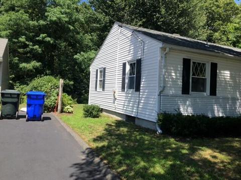 101 W Canton Cir, Springfield, MA 01104 photo 2