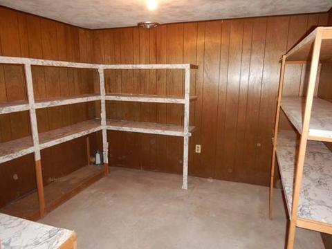 101 W Canton Cir, Springfield, MA 01104 photo 23