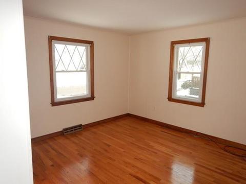 101 W Canton Cir, Springfield, MA 01104 photo 10