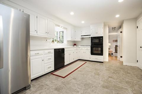 5 Mast Hill Rd, Hingham, MA 02043 photo 3